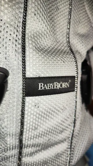 Mochila Portabebés BabyBjörn One Air Plata
