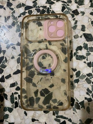 Varias fundas iPhone 11 Pro
