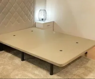 Canapés,colchones,cabezales,mesitas,base