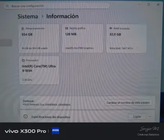 Asus Zenbook Duo Pro UX8406M