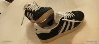 Zapatillas Adidas Gazelle Negras y Blancas