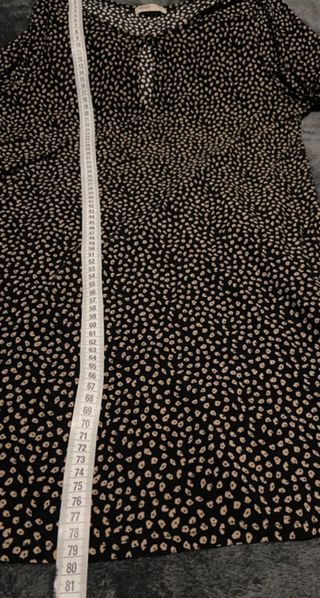 Vestido estampado floral negro y beige