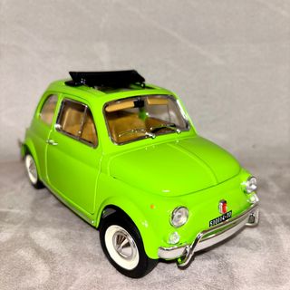Fiat 500 L 1968 Burago 1:18