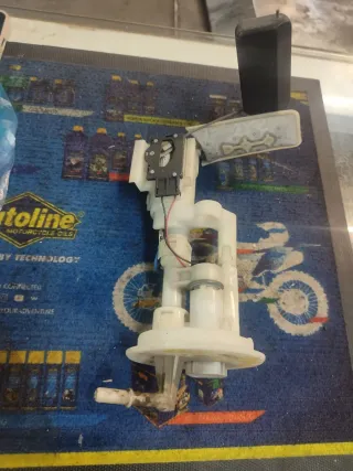 Bomba gasolina Suzuki Burgman 125cc