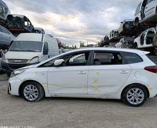 Kia 2227175 centralita motor uce 0261s17694 carens