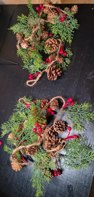 Festoni Natalizi Pigne e Bacche