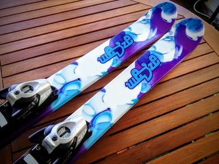 Snowblades 120 cm. Sci corti. Big Foot.