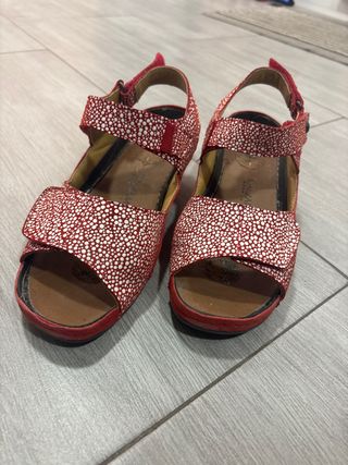 Sandalias Verano Tacón Rojo y Blanco
