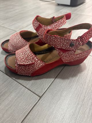 Sandalias Verano Tacón Rojo y Blanco