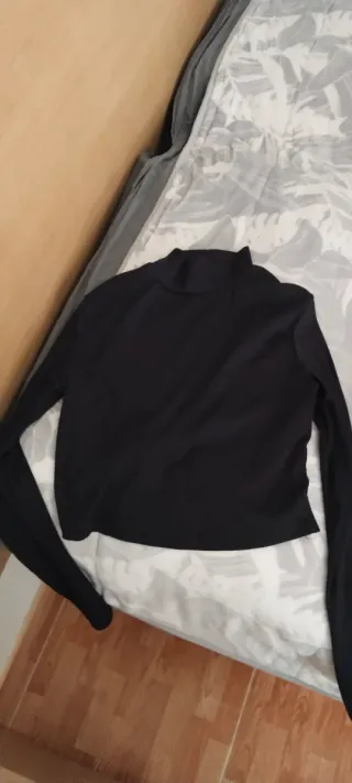 Top manga larga espalda descubierta