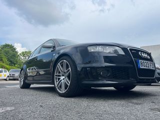 Audi RS4 4.2 V8 Nacional