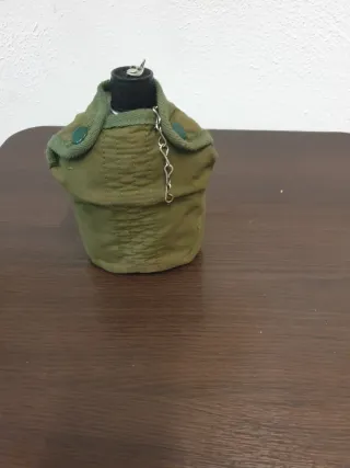 Cantimplora militar verde