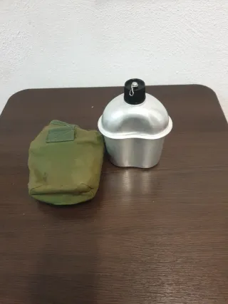 Cantimplora militar verde