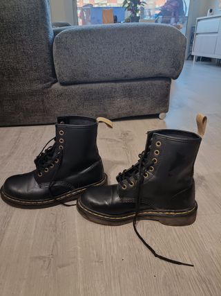 Botas Dr. Martens Veganas Talla 39