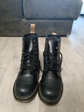 Botas Dr. Martens Veganas Talla 39