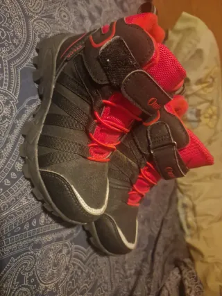 Botas niño impermeables y antideslizantes Talla 28