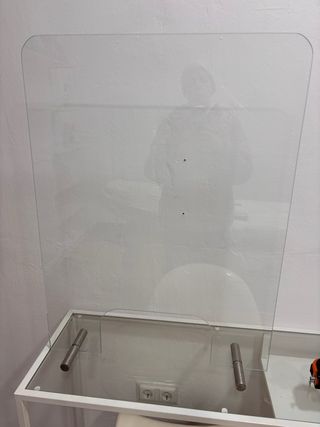 Mampara de  cristal de 80 x 60 cm 45€ NEGOCIABLES