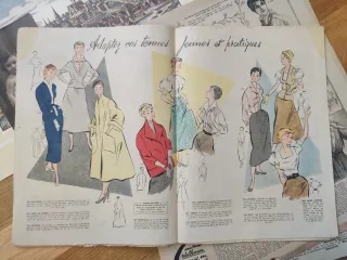 Revistas y hojas antiguas