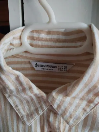 Camisa Stradivarius Rayas Beige Talla XS