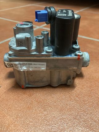 Valvola Gas Honeywell VK8205VE2005 per Caldaia