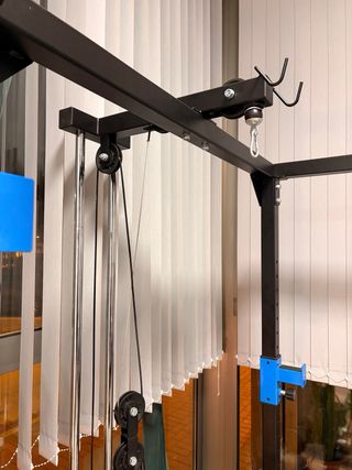 Rack de potencia con poleas y barra