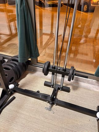 Rack de potencia con poleas y barra