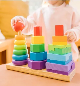 Juego de apilar madera