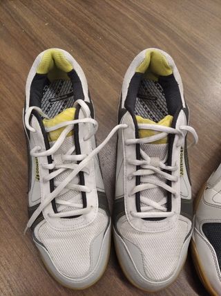 2 Pares Zapatillas Artengo Talla 44