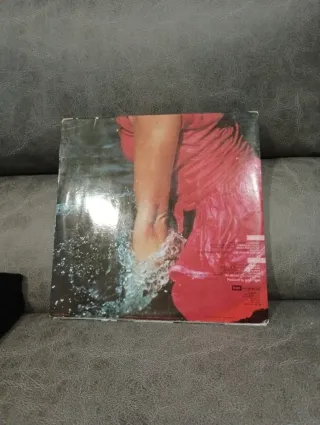 Olivia Newton-John LP - Physical.