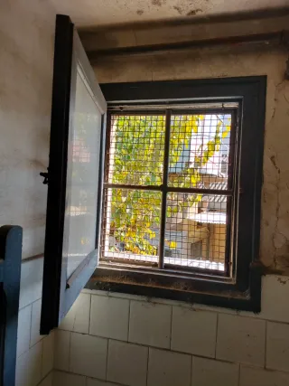 Ventana industrial madera y cristal