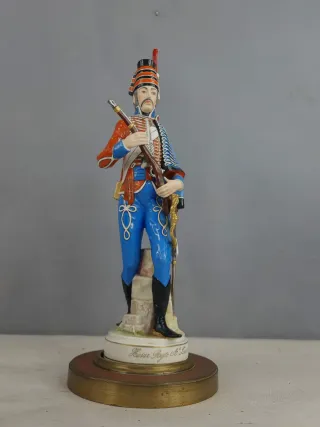 Figura Soldado Húsares Porcelana