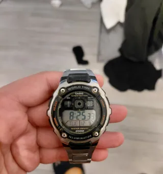 Reloj Casio World Time 10 Year Battery