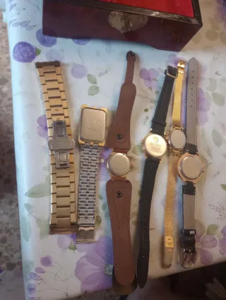 Lote de 6 relojes