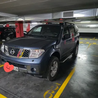 Nissan Pathfinder 2005