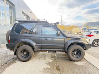 Toyota Land Cruiser J90 2001