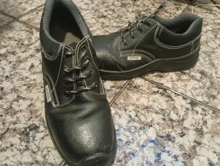 Zapatos de seguridad negros