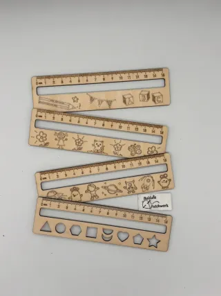 Reglas de madera personalizadas