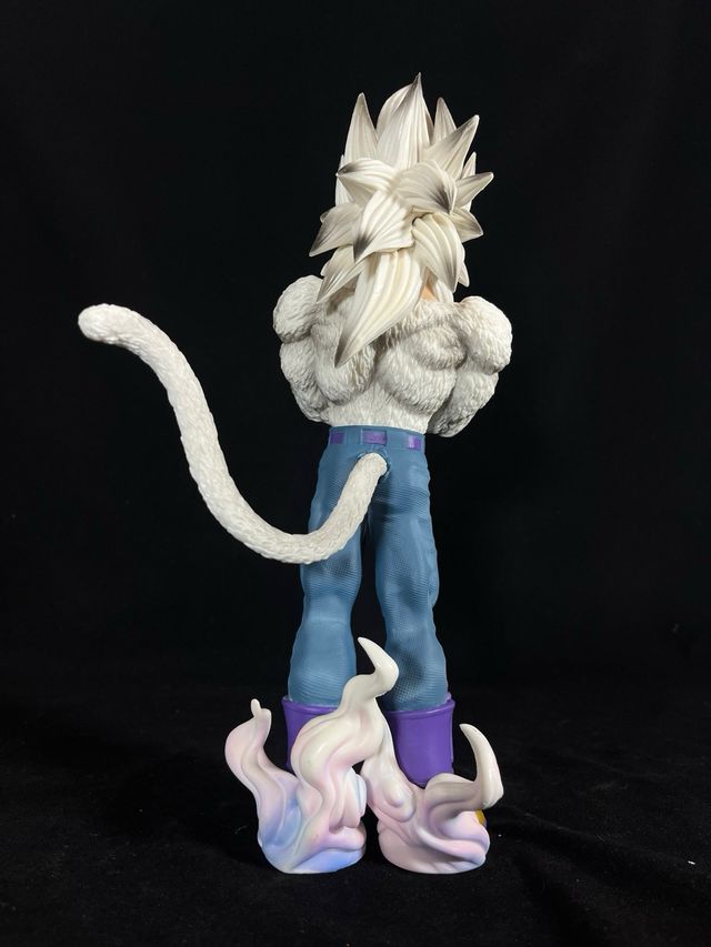 Figura Goku SSJ5 31cm Dragon Ball