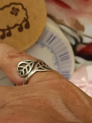Anillo Plata de Ley Diseño Hojas
