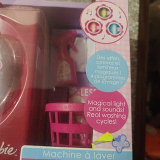 Lavatrice Barbie con accessori inclusi