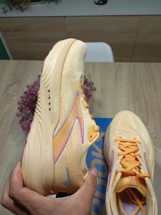 Brooks Glycerin 22 Beige/Naranja