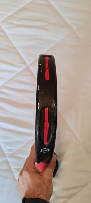 Pala Bullpadel Vertex 04