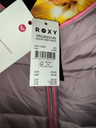 Parka RoXY tipo plumifero nueva con etiquetas