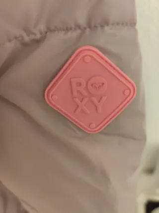 Parka RoXY tipo plumifero nueva con etiquetas