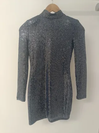 Vestido fiesta brillo corto Pull&Bear