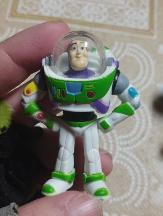 Figura Buzz Lightyear Toy Story Disney Pixar