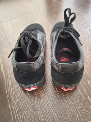 Zapatillas Vans Checkerboard Negras y Grises