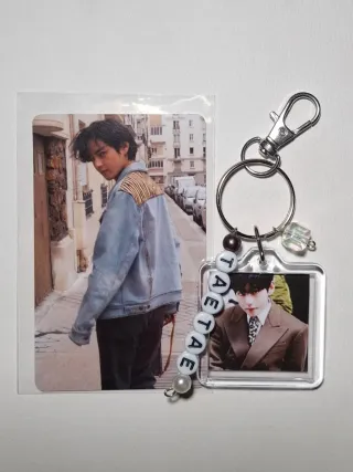 Llavero Taehyung BTS Kpop Doble Cara