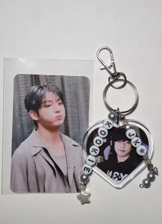 Llavero JUNGKOOK BTS Kpop Doble Cara