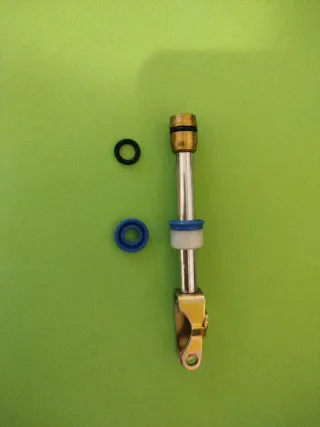 Retén y junta pistón central SLK R170 1708000072